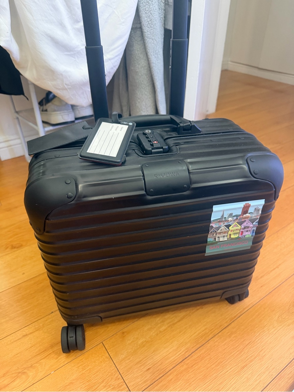 RIMOWA Pilot Hard-Shell Carry-On in Black - Picture 5 of 14